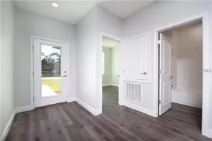 2433 Ave F NW, Winter Haven, FL 33880 - Photo 3