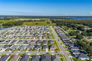 708 Daphne Dr, Polk City, FL 33868 - Photo 9