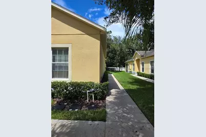 37611 Georgina Terrace, Zephyrhills, FL 33542 - Photo 5