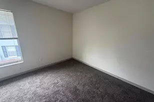 941 W Oak Ridge Rd, Orlando, FL 32809 - Photo 13