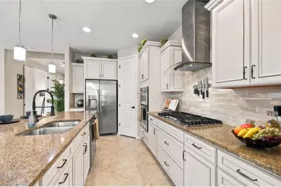 492 Pontevedra Rd, Davenport, FL 33896 - Photo 13