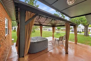 305 W Wellington Dr, Lakeland, FL 33813 - Photo 17