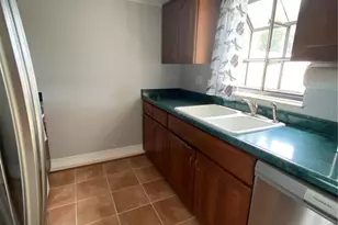 2074 Countryside Circle S, Orlando, FL 32804 - Photo 11
