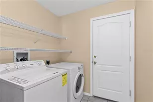 3235 Lorimar Ln, Saint Cloud, FL 34772 - Photo 23