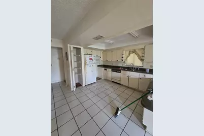 1406 Meadow Drive NE, Winter Haven, FL 33881 - Photo 15