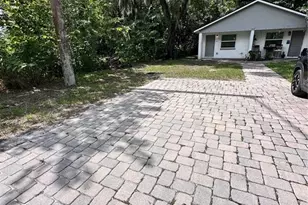 1111 Stinson St, Leesburg, FL 34748 - Photo 3