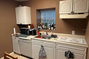 830 Orchid Dr, Davenport, FL 33897 - Photo 7