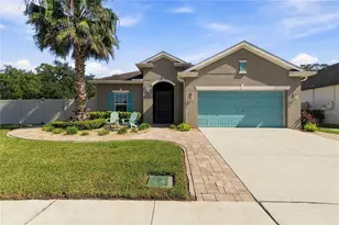 3811 Friars Cove Ln, Saint Cloud, FL 34772 - Photo 3