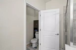 11658 Mystery Ln, Orlando, FL 32832 - Photo 15