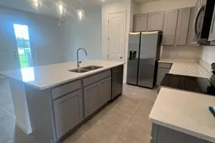913 Conch Rd, Davenport, FL 33896 - Photo 5