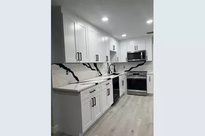 603 N Forrest Avenue, Kissimmee, FL 34741 - Photo 9