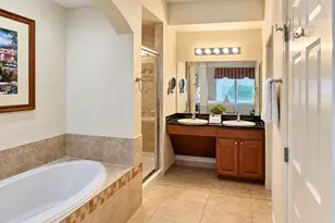 8125 Resort Village Dr, Orlando, FL 32821 - Photo 9