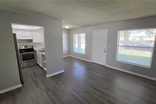 1802 Barton Dr, Kissimmee, FL 34741 - Photo 3