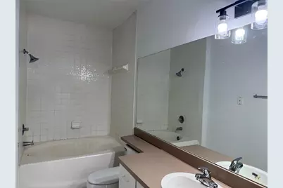 5518 Metrowest Boulevard #207, Orlando, FL 32811 - Photo 5