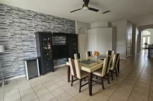 5450 Los Palma Vista Dr, Orlando, FL 32837 - Photo 3