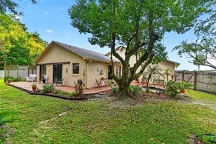 3545 Bristlecone Ct, Kissimmee, FL 34746 - Photo 31