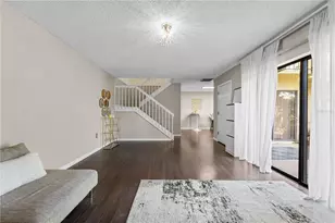 5278 Middle Ct, Orlando, FL 32811 - Photo 9