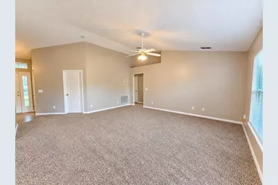 2011 Fawn Meadow Circle, Saint Cloud, FL 34772 - Photo 17
