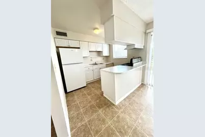 5325 Curry Ford Road #B205, Orlando, FL 32812 - Photo 3