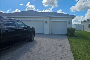 358 Ashlar Ct, Kissimmee, FL 34758 - Photo 3