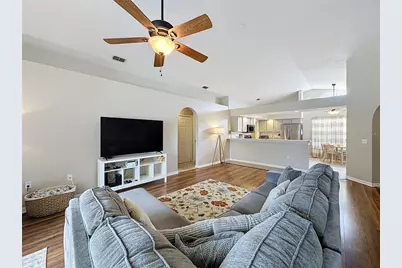 866 Knightsbridge Cir, Davenport, FL 33896 - Photo 9