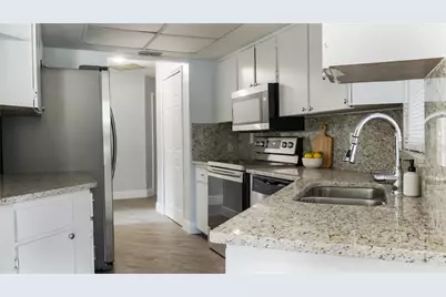 11053 Mayflower Road, Spring Hill, FL 34608 - Photo 3