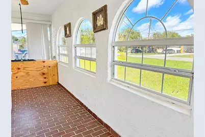 251 Jackson Street, Lake Wales, FL 33859 - Photo 7