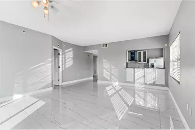 2725 Terra Ceia Bay Boulevard #201, Palmetto, FL 34221 - Photo 21