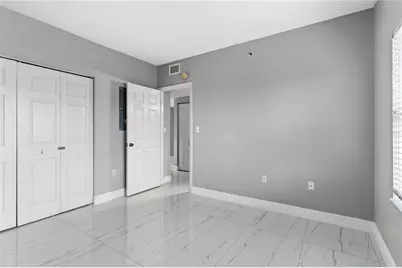 2725 Terra Ceia Bay Boulevard #201, Palmetto, FL 34221 - Photo 11