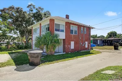 874 21st Avenue S, Saint Petersburg, FL 33705 - Photo 7