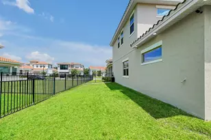 13342 Bromborough Dr, Orlando, FL 32832 - Photo 39