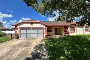 145 Alameda Dr, Kissimmee, FL 34743 - Photo 1