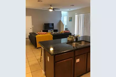 921 Las Fuentes Drive, Kissimmee, FL 34746 - Photo 3