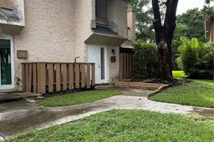 191 Wimbledon Lake Dr, Plantation, FL 33324 - Photo 1