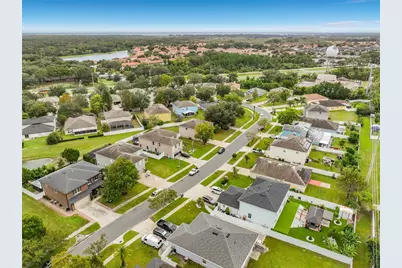 3275 Amberley Park Circle, Kissimmee, FL 34743 - Photo 5