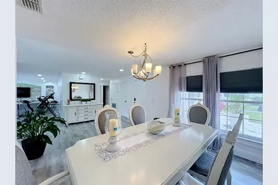 3275 Amberley Park Circle, Kissimmee, FL 34743 - Photo 15