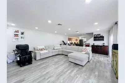 3275 Amberley Park Circle, Kissimmee, FL 34743 - Photo 25
