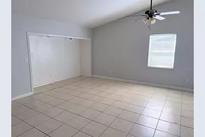 10309 Parkcrest Drive, Tampa, FL 33624 - Photo 11