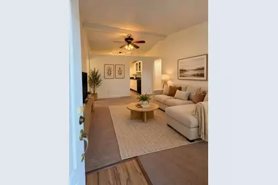 2952 Sun Pointe Court, Kissimmee, FL 34741 - Photo 3