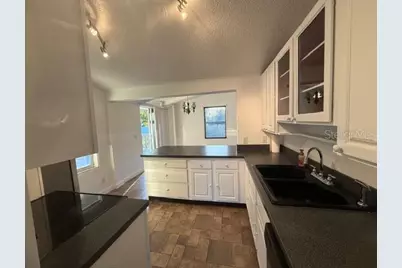 2952 Sun Pointe Court, Kissimmee, FL 34741 - Photo 5