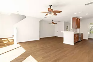 3175 Via Otero Dr, Kissimmee, FL 34744 - Photo 15
