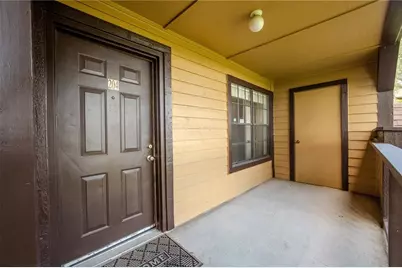 315 Lakepointe Drive #204, Altamonte Springs, FL 32701 - Photo 1