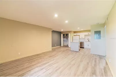 315 Lakepointe Drive #204, Altamonte Springs, FL 32701 - Photo 5