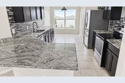 533 Eagle Pointe S, Kissimmee, FL 34746 - Photo 5