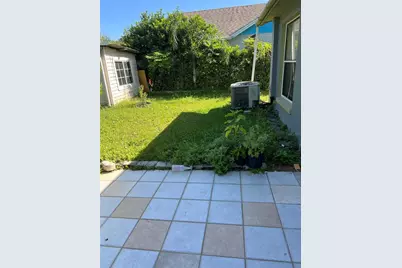 1557 Wyman Circle, Kissimmee, FL 34744 - Photo 5
