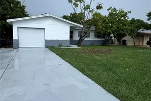 2197 63rd Ave S, Saint Petersburg, FL 33712 - Photo 3