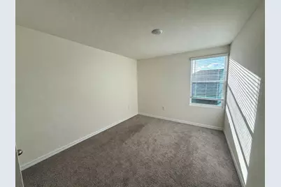 340 Preston Cove Drive, Saint Cloud, FL 34771 - Photo 13