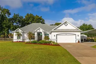 40023 Agusta Dr, Lady Lake, FL 32159 - Photo 1