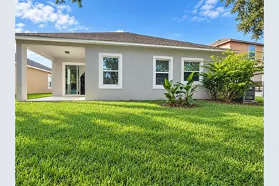 2887 Moonstone Bend, Kissimmee, FL 34758 - Photo 5
