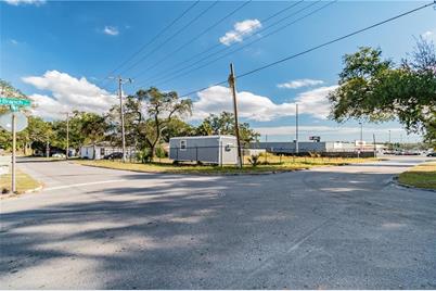 304 E Waters Avenue, Tampa, FL 33604 - Photo 55